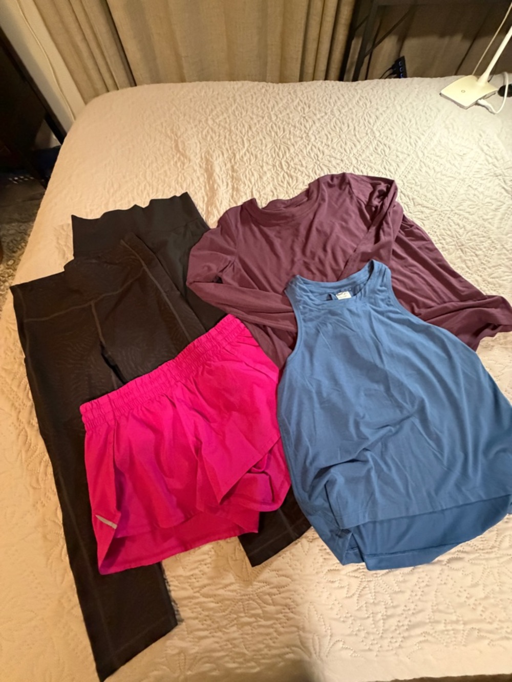 Athleta Bundle size small